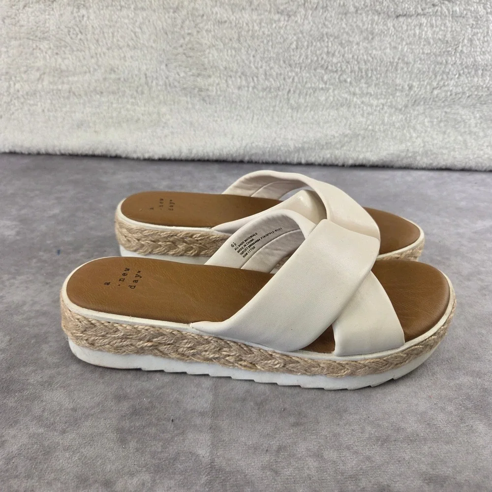 A New Day Womens Cream Crisscross Espadrille Platform Slide Sandals 6.5
